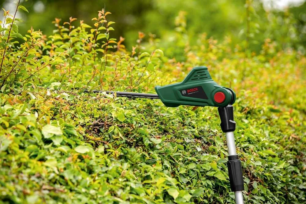 Bosch UniversalHedgePole 18 Akumuliatorinės teleskopinės gyvatvorių žirklės (Be akumuliatoriaus ir kroviklio) 06008B3001