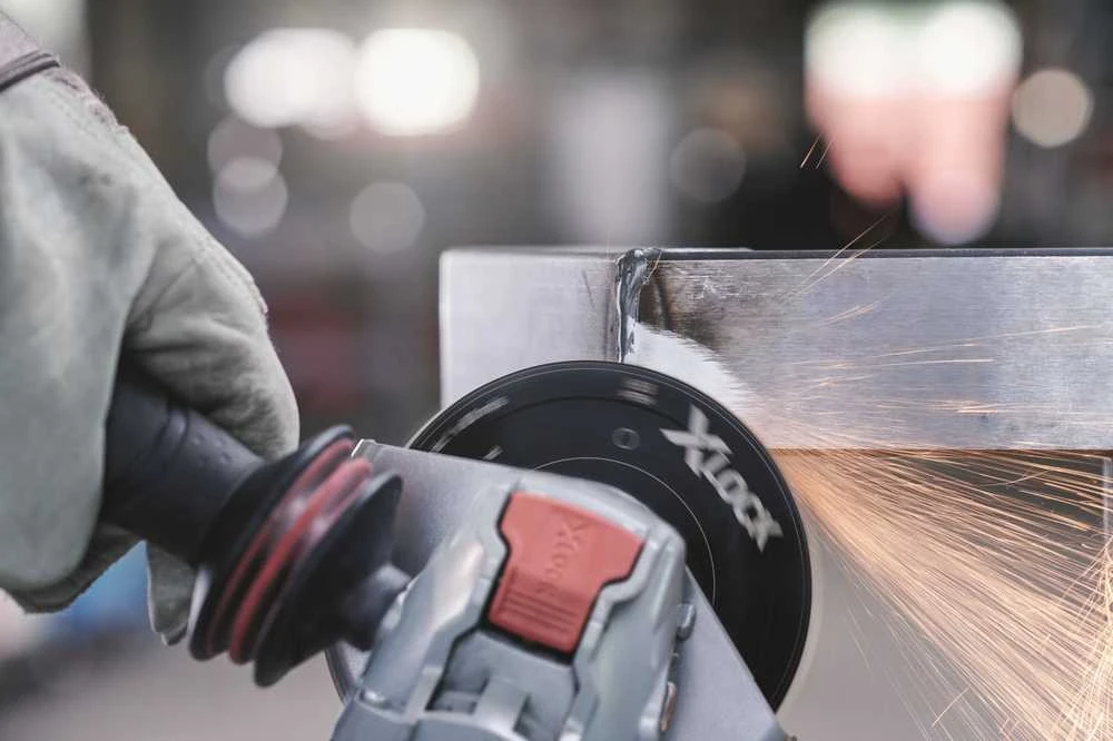 Bosch X-LOCK šlifavimo diskai Best Metal, D 125; K 100