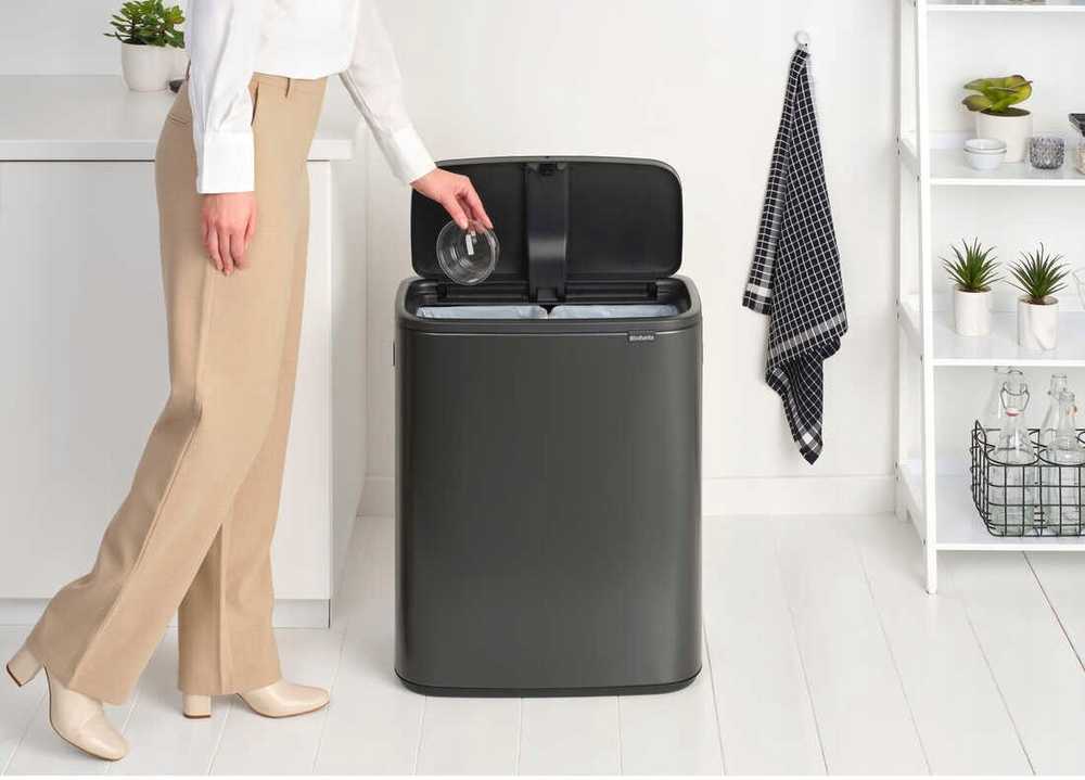 Šiukšliadėžė Brabantia BRABANTIA BO waste bin 2x30l Confident Pilkas 233609