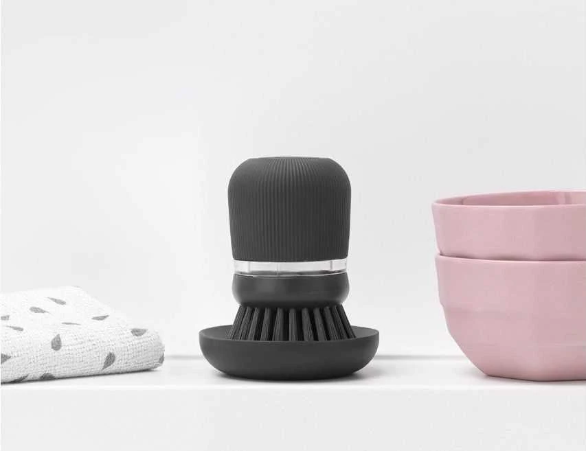Brabantia Šepetys su muilo dozatoriumi - Dark Pilkas