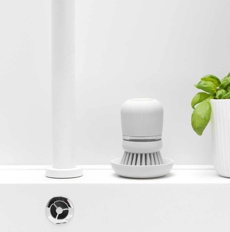 Brabantia Šepetys su muilo dozatoriumi - Light Pilkas