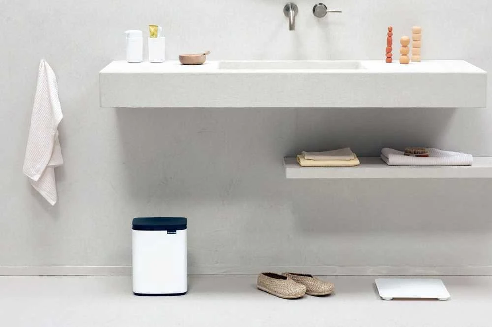 Brabantia Bo šiukšlių dėžė, 7L - Baltas