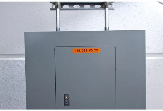 Brady M21-750-595-OR, oranžinė, lipni spausdintuvo etiketė, vinilo, terminio perkėlimo, akrilinė, nuolatinė