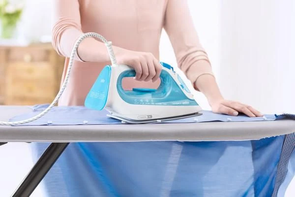 Braun TexStyle 3 Garų lygintuvas SI 3053 Mėlyna Keraminis padas Mėlyna 2400 W