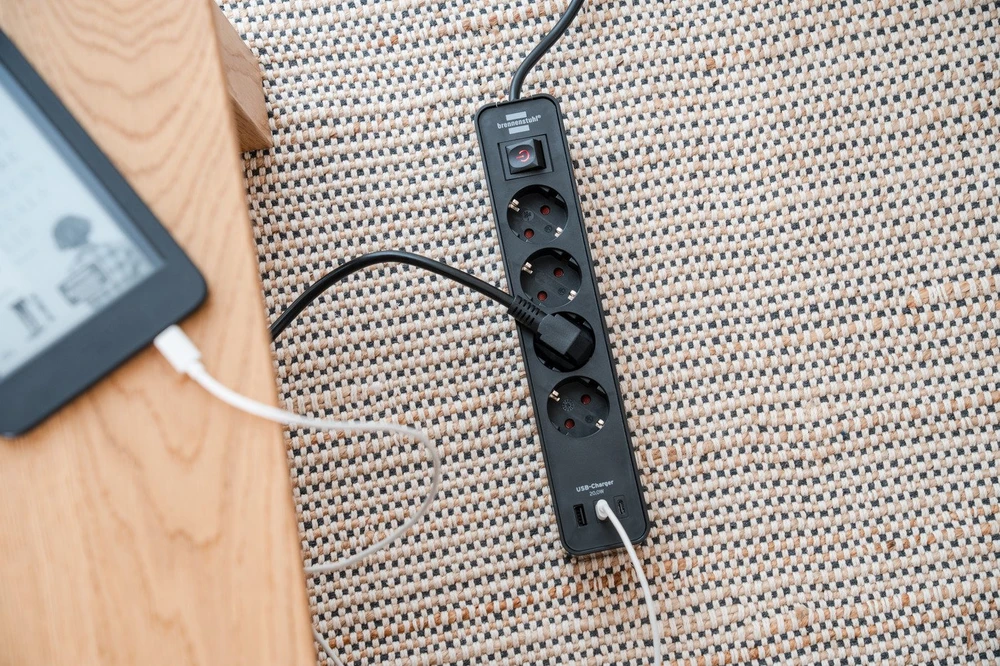 Brennenstuhl EXTENSION ECOLOR 4PL.2USB C+1USB A.1.5M