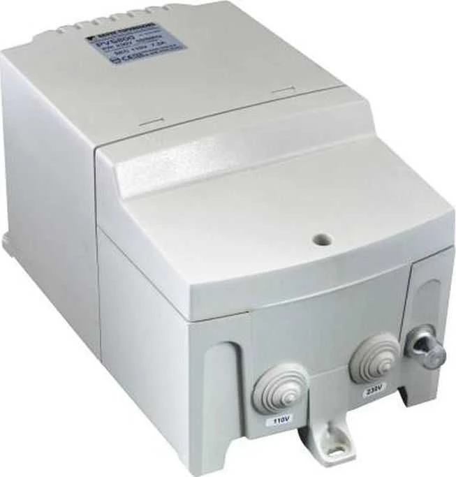PVS 630VA vienfazis transformatorius IP54 korpuse
