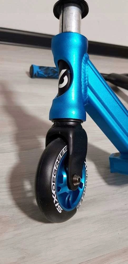 Paspirtukas brightsign Six Degrees Scooter - stunt scooter mėlynas AU 536