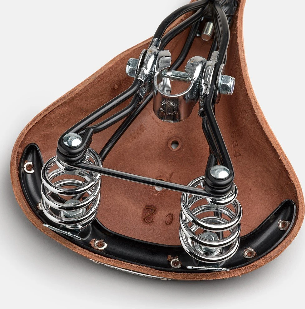 Brooks Balnelis BROOKS B66, rudos spalvos, plieniniai lankeliai, svoris 1050 g, linija Leather (NEW)