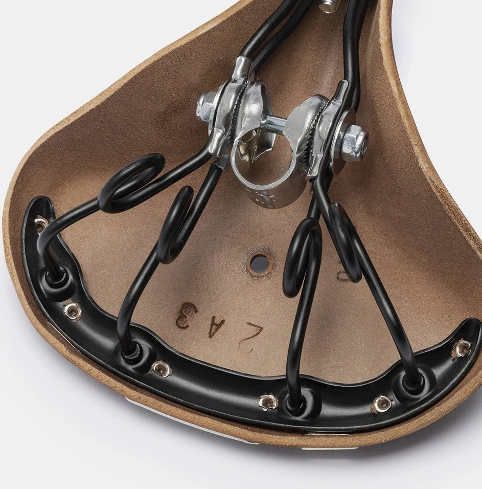 Brooks Balnelis BROOKS B72, rudos spalvos, plieniniai lankai, svoris 720 g, serija Leather (NAUJAS)