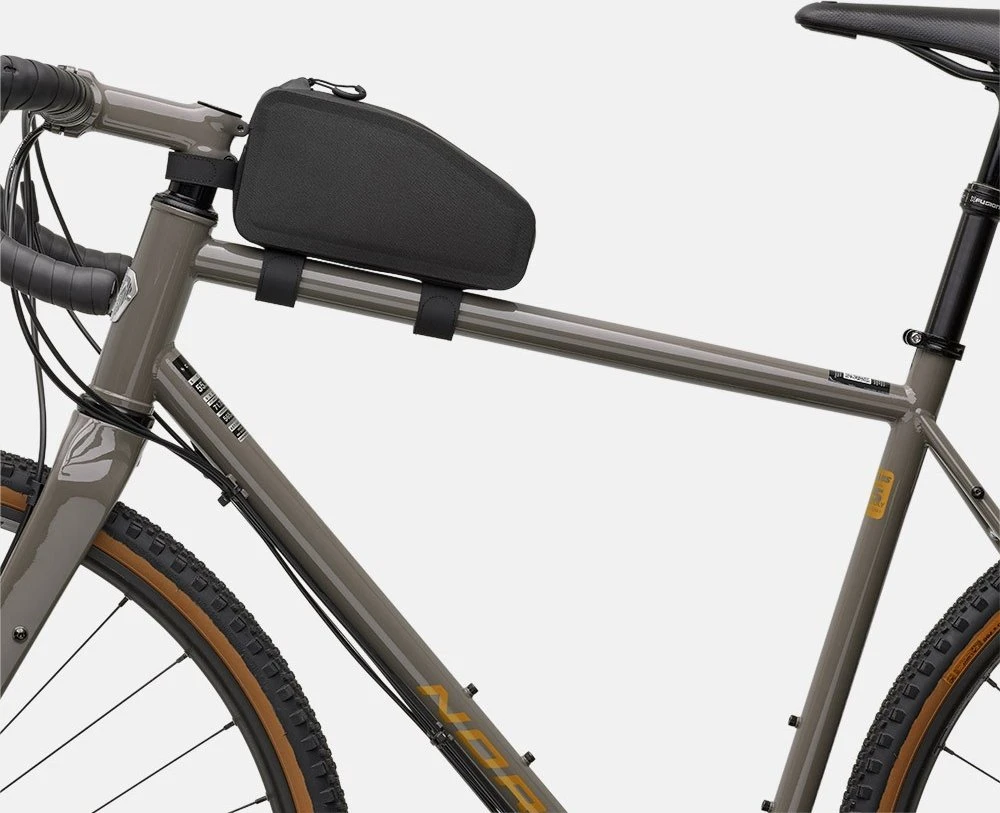 Brooks Dėklas ant rėmo BROOKS SCAPE TOP TUBE BAG, juodos spalvos, talpa 0,9 l, tvirtinimas ant dirželio, vandeniui atsparus (NAUJAS)