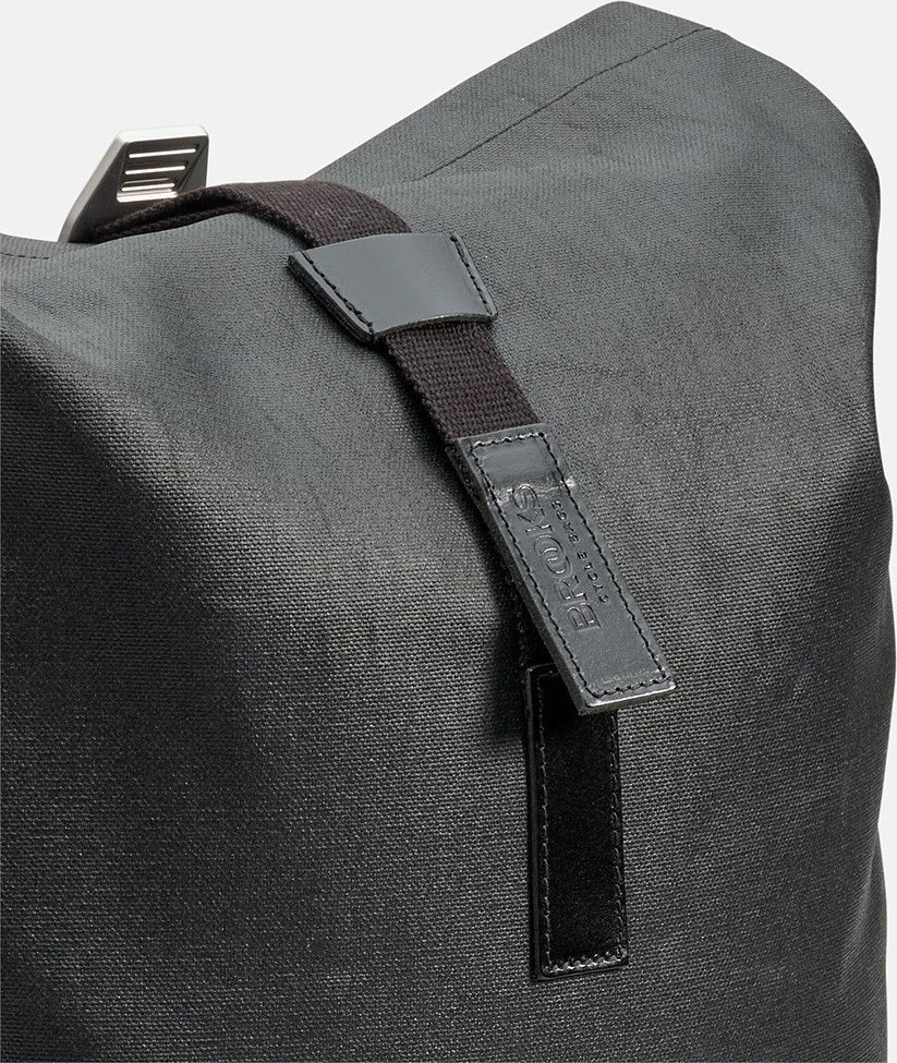 Brooks kuprinė BROOKS PICKWICK COTTON CANVAS, Total Juodas, Talpa 26L, Atspari vandeniui medvilnė (NEW)