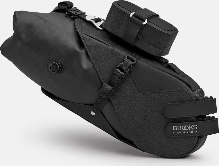 Brooks Priedų krepšys BROOKS SCAPE SEAT BAG, juoda, talpa 8L, tvirtinimas ant dirželių, atsparumas vandeniui IPX4 (NAUJAS)