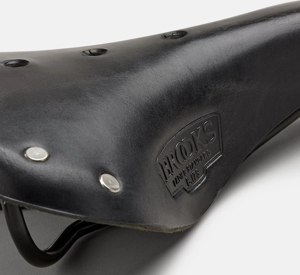 Dviračio balnas Brooks B17 SHORT Juodas