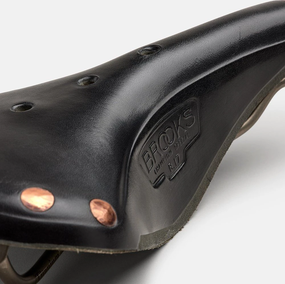 Dviračio balnas Brooks B17 SPECIAL TITANIUM juodas