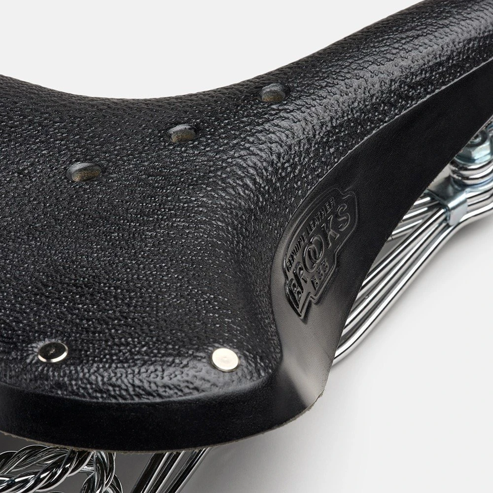Brooks Siodełko BROOKS B33, Juoda, Plieniniai lankeliai, Svoris 1600 g, Linija Leather (NEW)