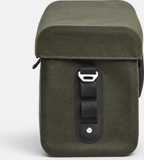 Brooks Vairaračio krepšys BROOKS SCAPE HANDLEBAR CASE, purvo žalia, talpa 8L, Klick Fix sistema, atsparumas vandeniui IPX4 (NAUJAS)
