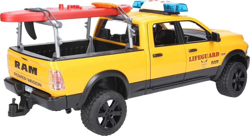 BRUDER gelbėtojų automobilis RAM 2500 su priedais 02506