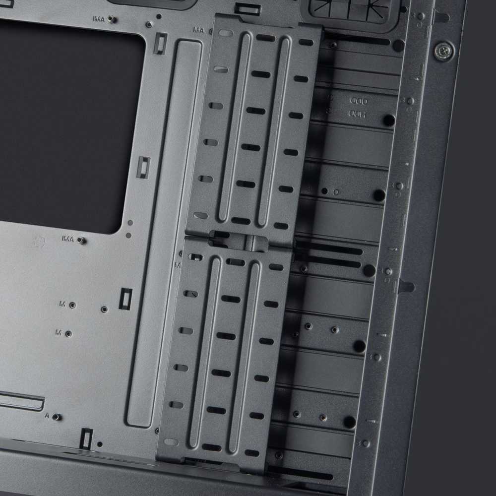 „SilverStone SST–SEH1B–G“ – „SETA H1 Midi–Tower“, grūdintas stiklas – juoda