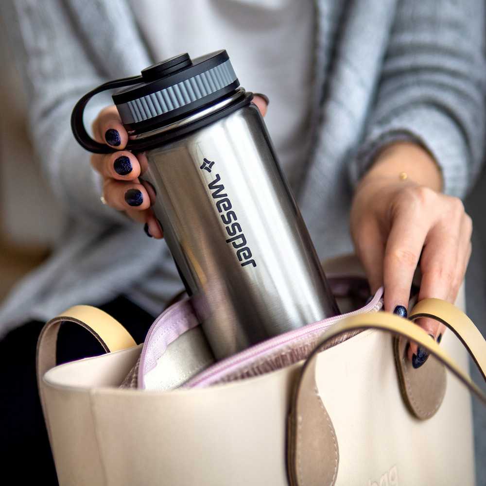 Gertuvė WESSPER TERMINIS BUTELAS TERMINIS PUODYLAS SU ŠIAUDU, NERŪDŽIASIS PLIENAS 700 ml