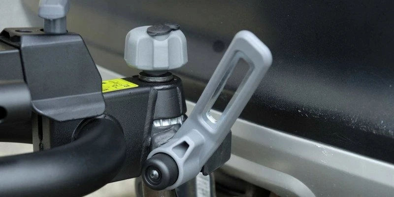 Towbar Bike Rack BuzzRack EAZZY 2