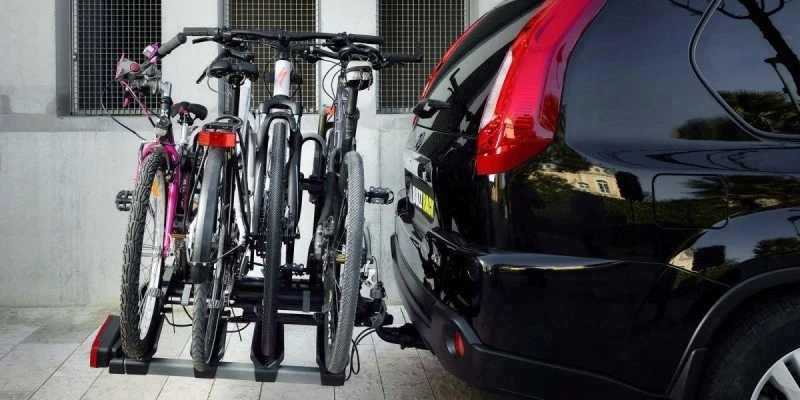 Towbar Bike Rack BuzzRack EAZZY 4