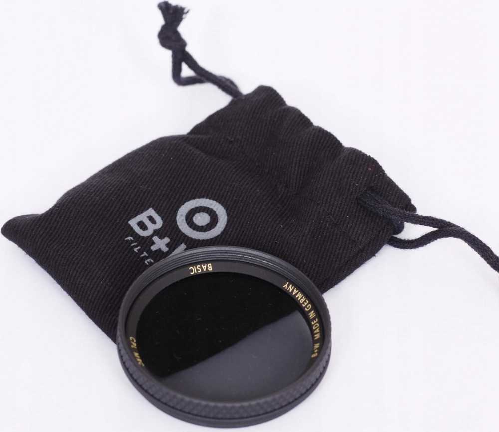 Filtras B+W B+W Filter Basic Pol Circular MRC 82mm