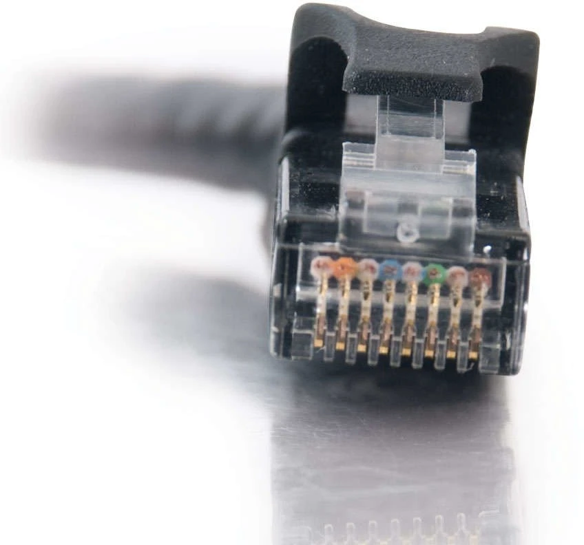 C2G Kabelis / 10 m juodas CAT6 PVC bekontaktis UTP CB