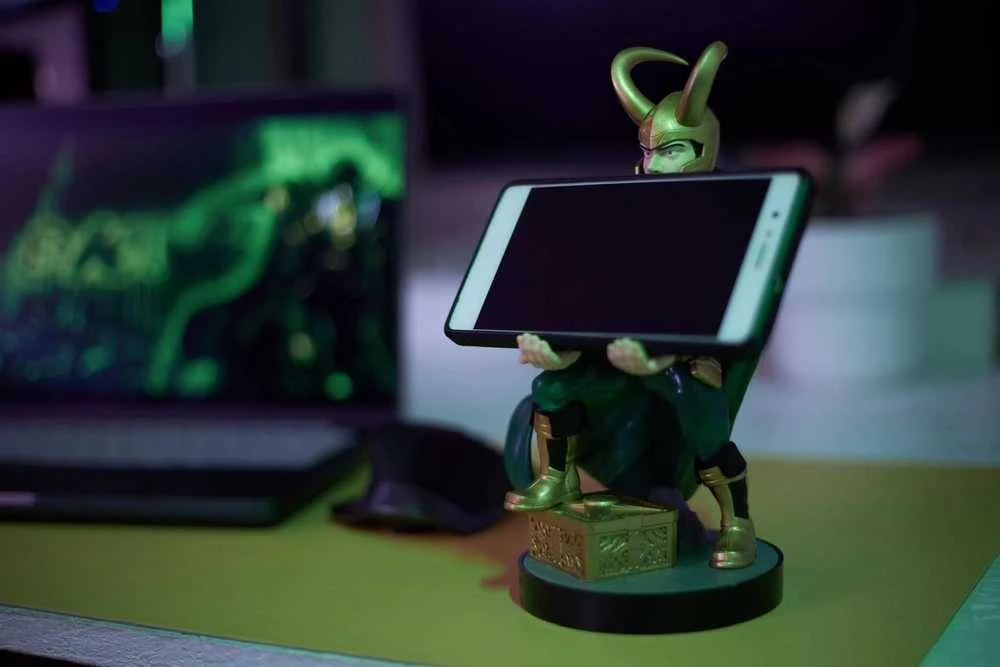 Išskirtinis žaidimų „Marvel Loki Cable Guy“ stovas