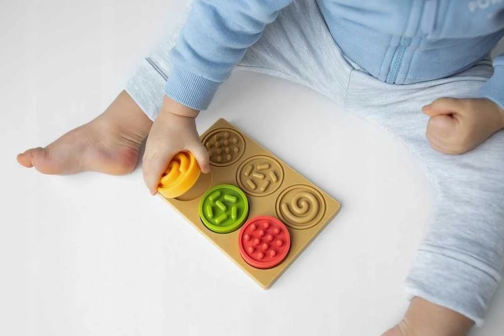 Mom's Care HENCZ 842 sensoriniai dėlionės apskritimai