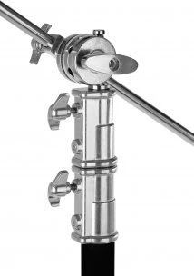 Apšvietimo stovas Camrock CS-330