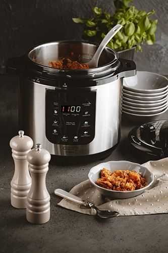 Camry | Pressure cooker | CR 6409 | 1500 W | Alluminium pot | 6 L | Number of programs 8 | Nerūdijantis plienas/Juodas