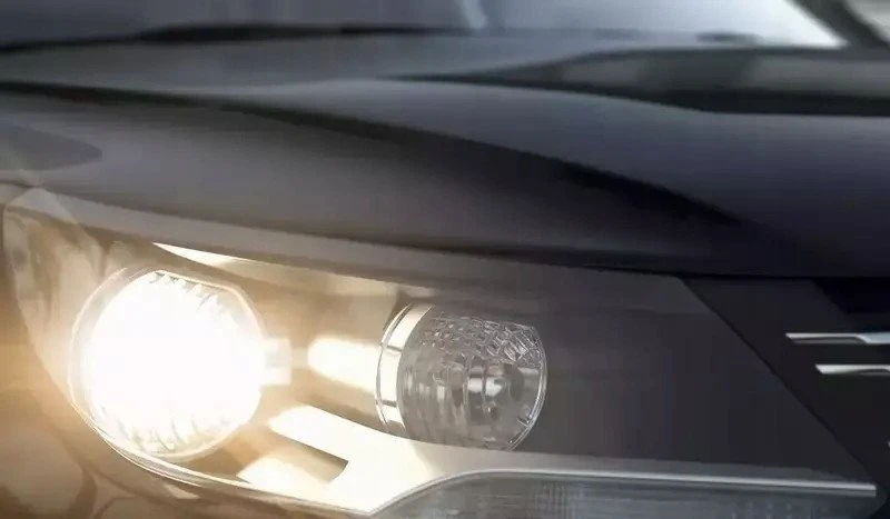 OSRAM Automobilinė lemputė ULTRA LIFE H4 60/55W 12V P43T 1vnt