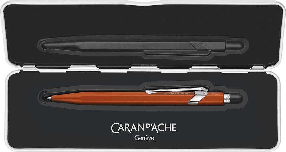 Caran d'Ache 849 Colormat-X oranžinis tušinukas dėžutėje