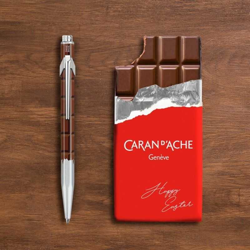 Długopis automatinis Caran d'Ache 849 Pop CHOCOLATE