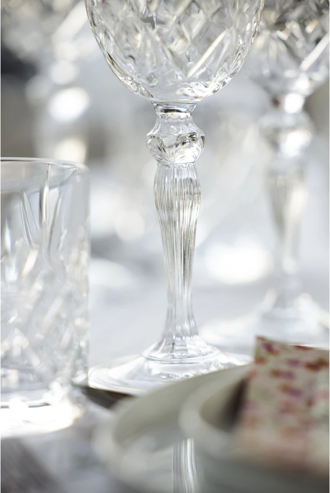 Lyngby Glas - krištolinė Melodia raudonojo vyno taurė - 27 cl - 4 vnt. rinkinys