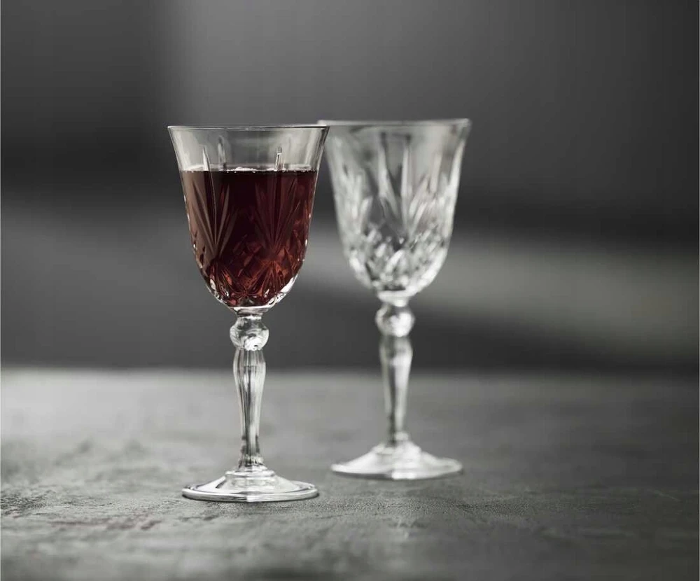 Lyngby Glas - krištolinė Melodia raudonojo vyno taurė - 27 cl - 4 vnt. rinkinys