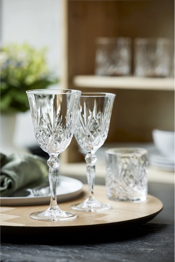 Lyngby Glas - krištolinė Melodia raudonojo vyno taurė - 27 cl - 4 vnt. rinkinys