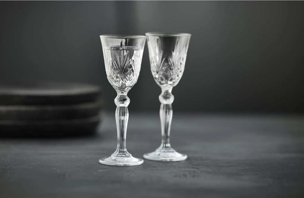 Lyngby Glas - krištolinės Melodia taurės - 5 cl - 4 vnt. rinkinys