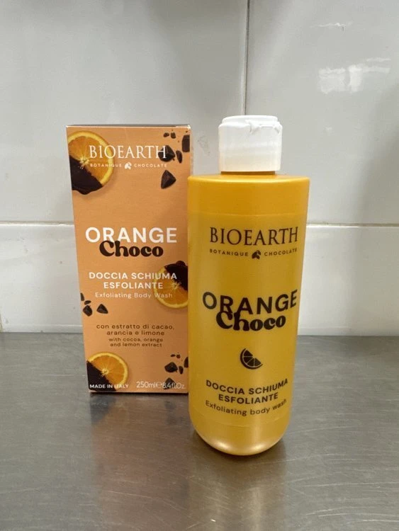 Bioearth Oranžinė šokoladinė prausimosi ir šveitimo dušo želė Visų odos tipų, 250 ml