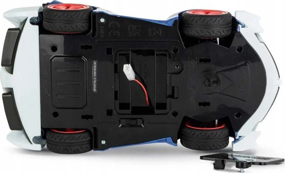 Carrera Radijo bangomis valdomas Sonic lenktyninis automobilis su akumuliatoriumi