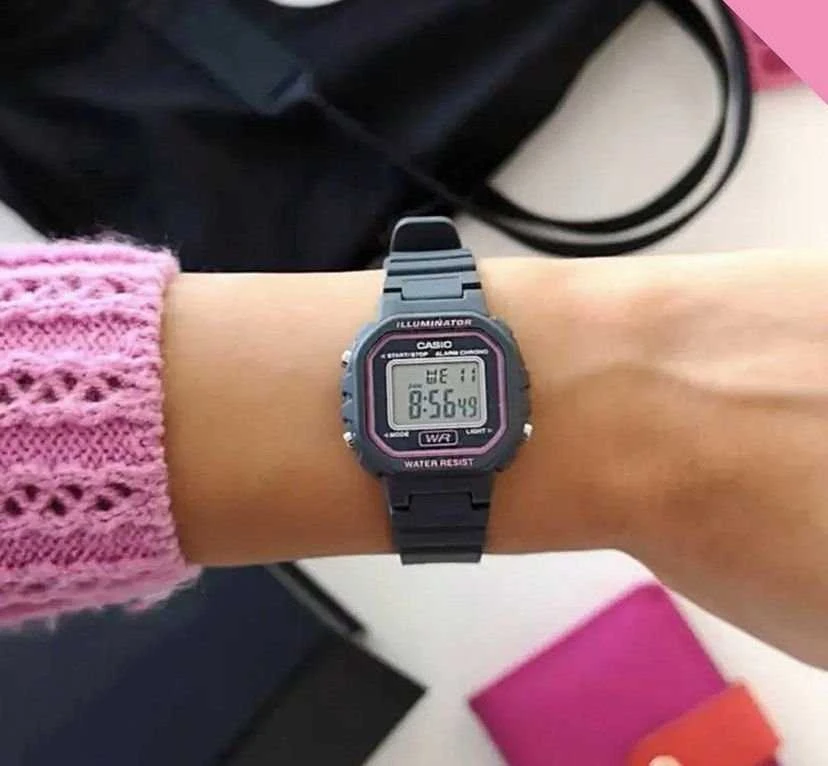 Laikrodis CASIO LA-20WH-8ADF KIDS WATCH + BOX