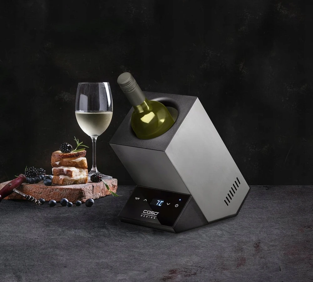 Vieno butelio vyno šaldytuvas Caso WineCase One, Juodos spalvos