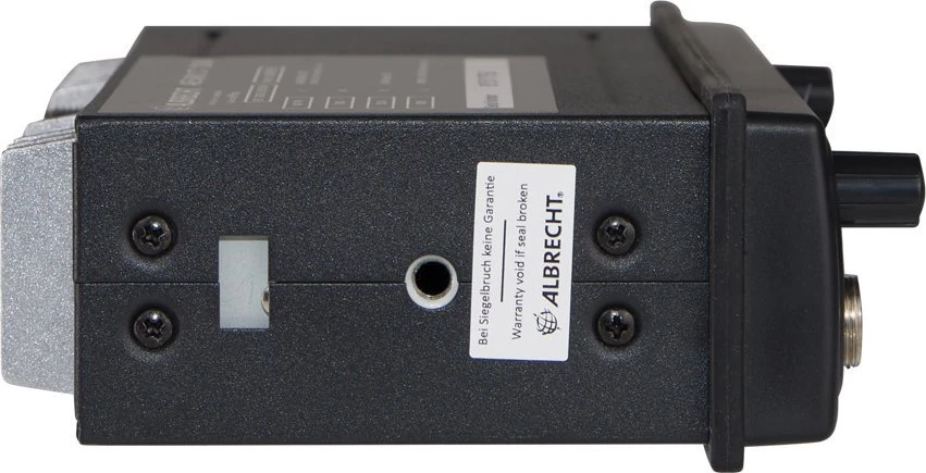 Automagnetola Albrecht AE 6491 NRC su triukšmo filtru