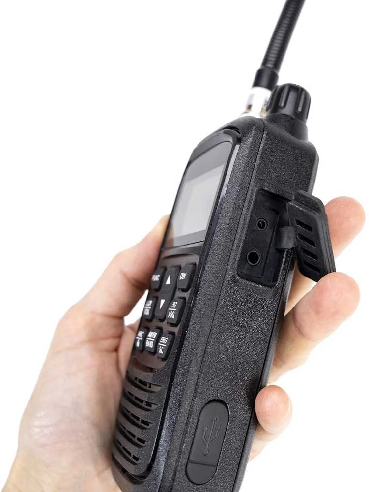 PNI Escort HP82 nešiojamas CB automobilio radijas 1800 mAh USB-C Juodas