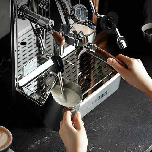 Slėginis kavos aparatas Cecotec Baristeo Iconic