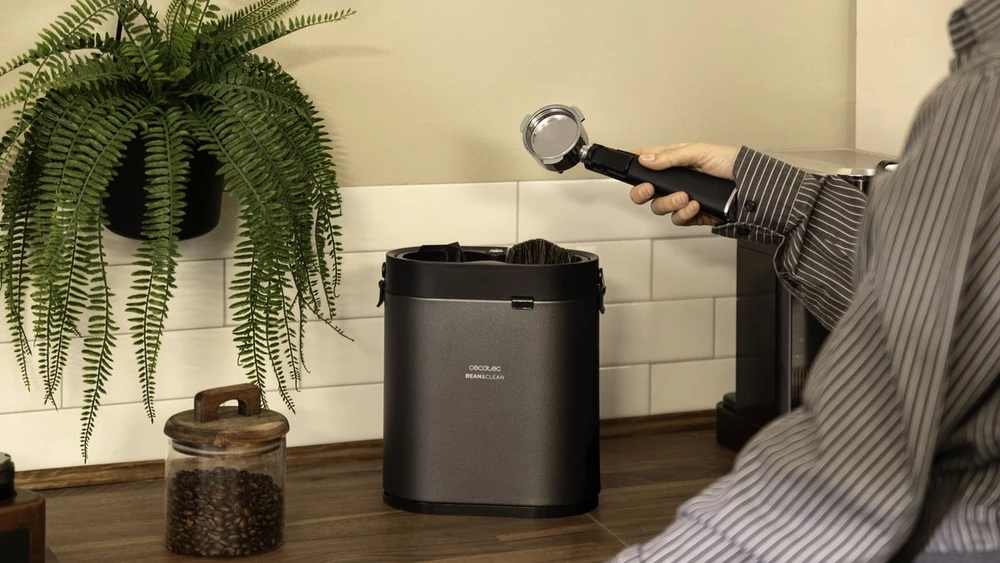 Cecotec Bean&Clean Pro kavos aparato rankenos valymo prietaisas