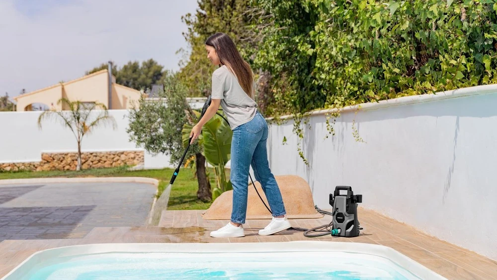 Aukšto slėgio plovykla Cecotec Cecotec HydroBoost 1400 Essential Aukšto slėgio plovykla
