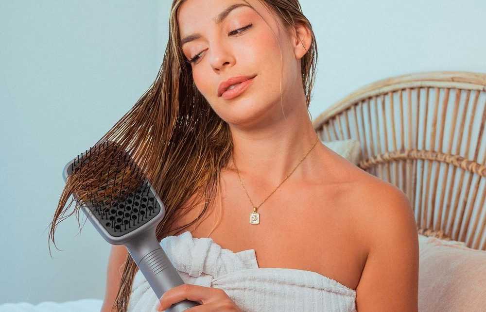 Szczotka prostująca Cecotec CeramicCare Unique Square jonizująca