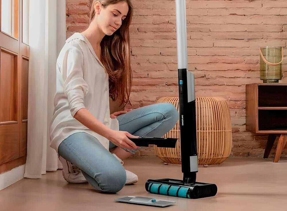 Cecotec FreeGo Wash vertikali šluostė/dulkių siurblys