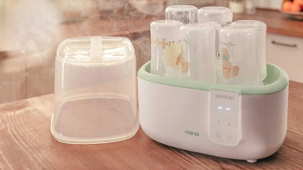 Cecotec Nana BabyCare sterilizatorius naudojimo metu